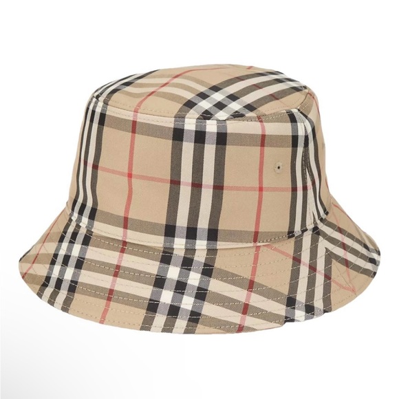 NWT Burberry Women’s Panel Archive Check Bucket Hat size S
